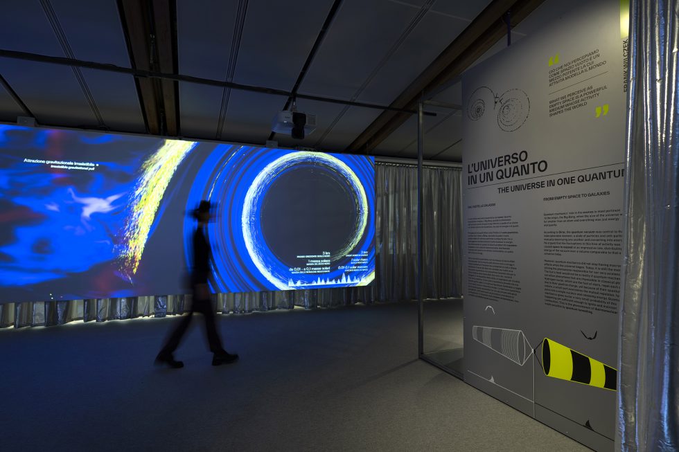 immagine che raffigura la mostra ‘Quanto. La rivoluzione in un salto’