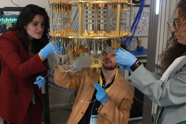 immagine che rappresenta computer quantistico Partenope